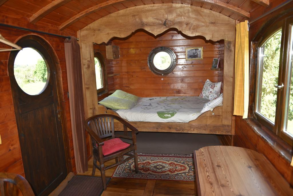 Yourte Roulotte Et Gite De La Laita Clohars-Carnoët Exterior foto